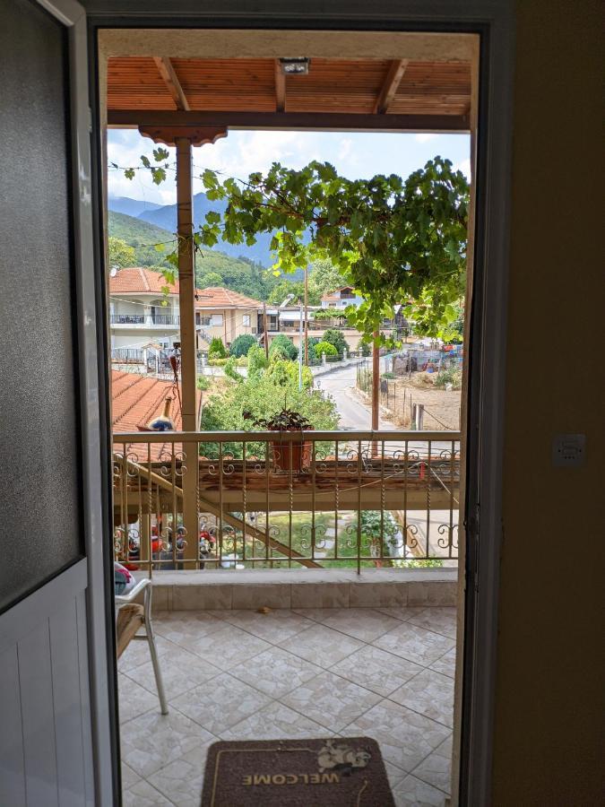 Alexandros Guesthouse Orma Exterior photo
