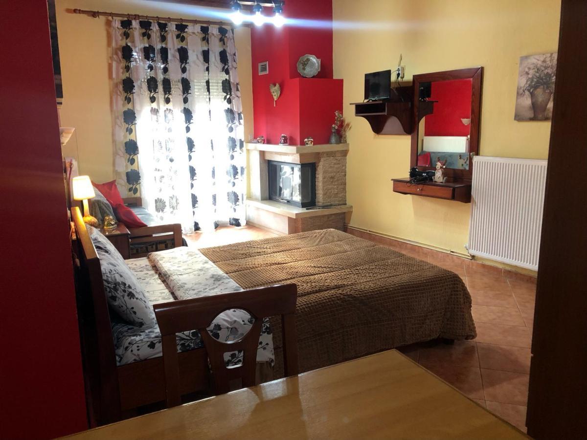 Alexandros Guesthouse Orma Exterior photo