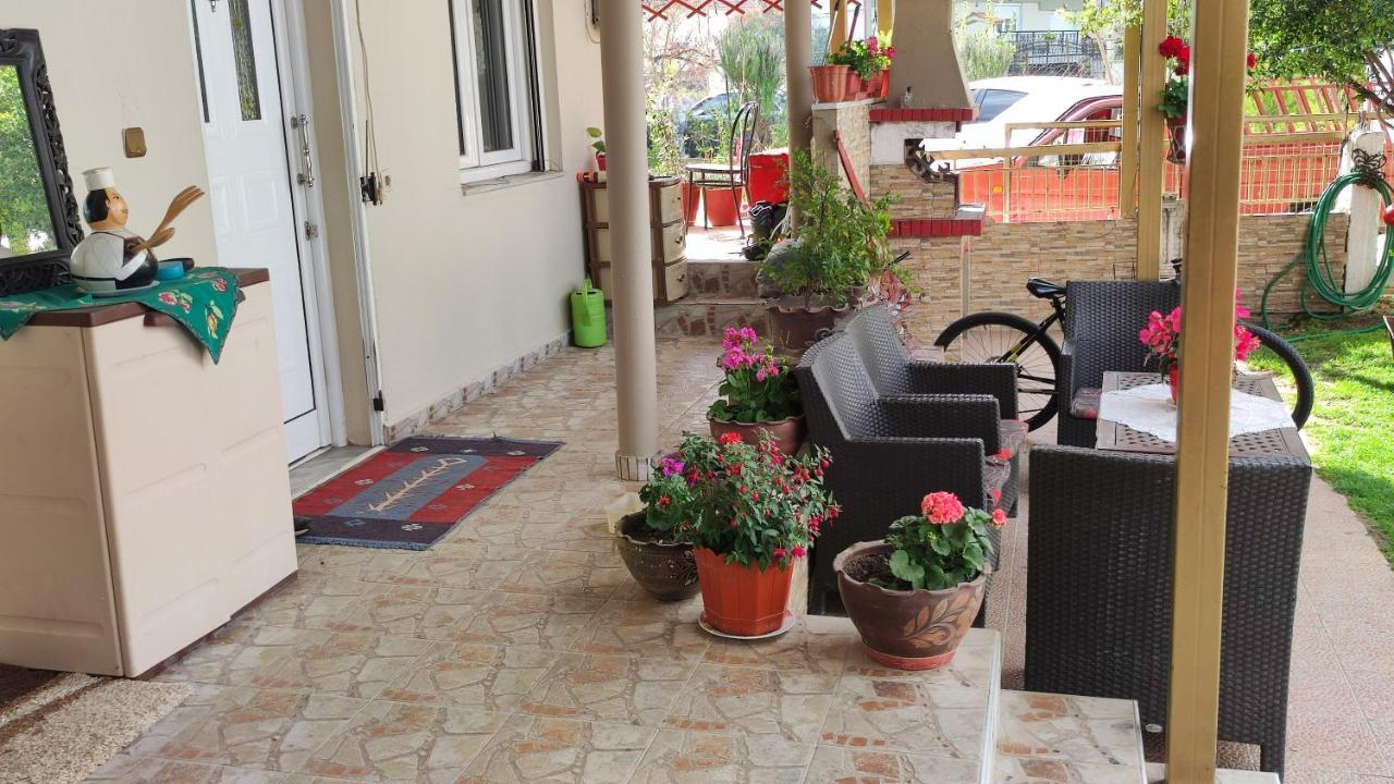 Alexandros Guesthouse Orma Exterior photo